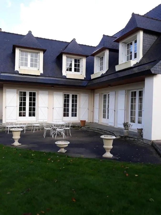 Chambre Dans Villa Гуэну